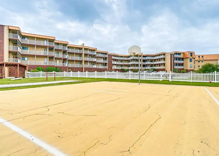 Steps To The Beach: Oceanfront Condo W/ Lanai!